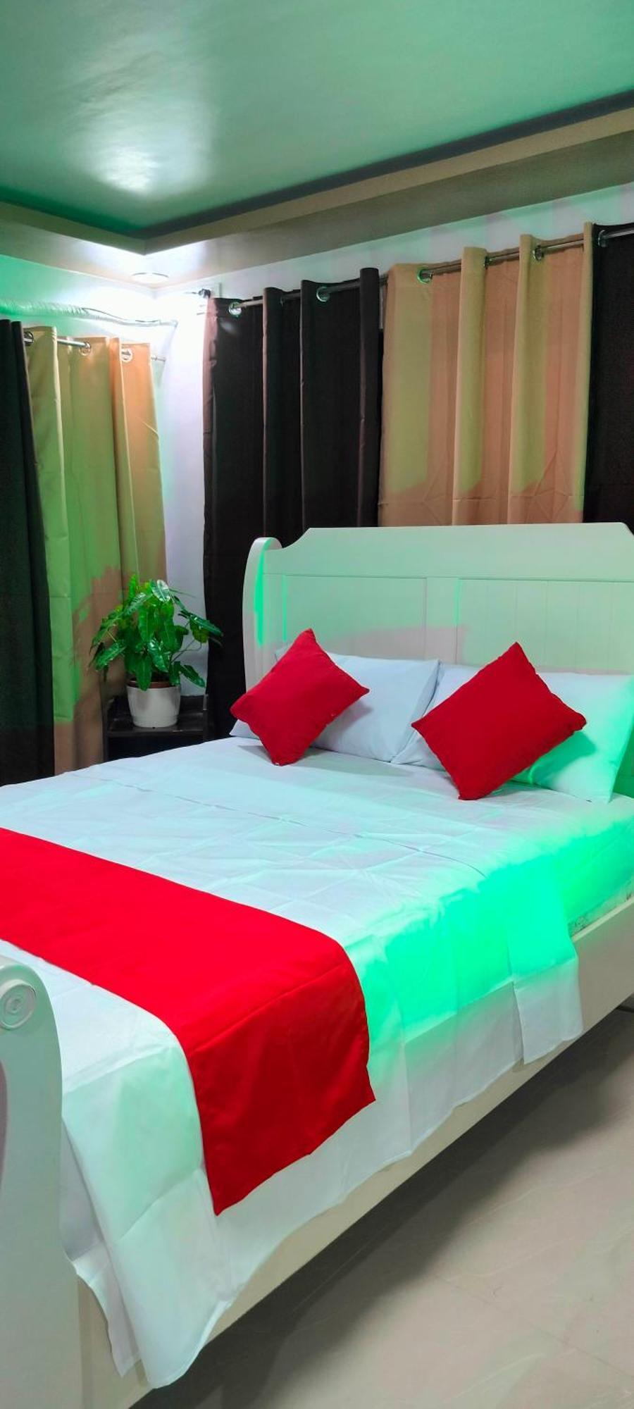 Pacifico'S Hostel Barili Kültér fotó