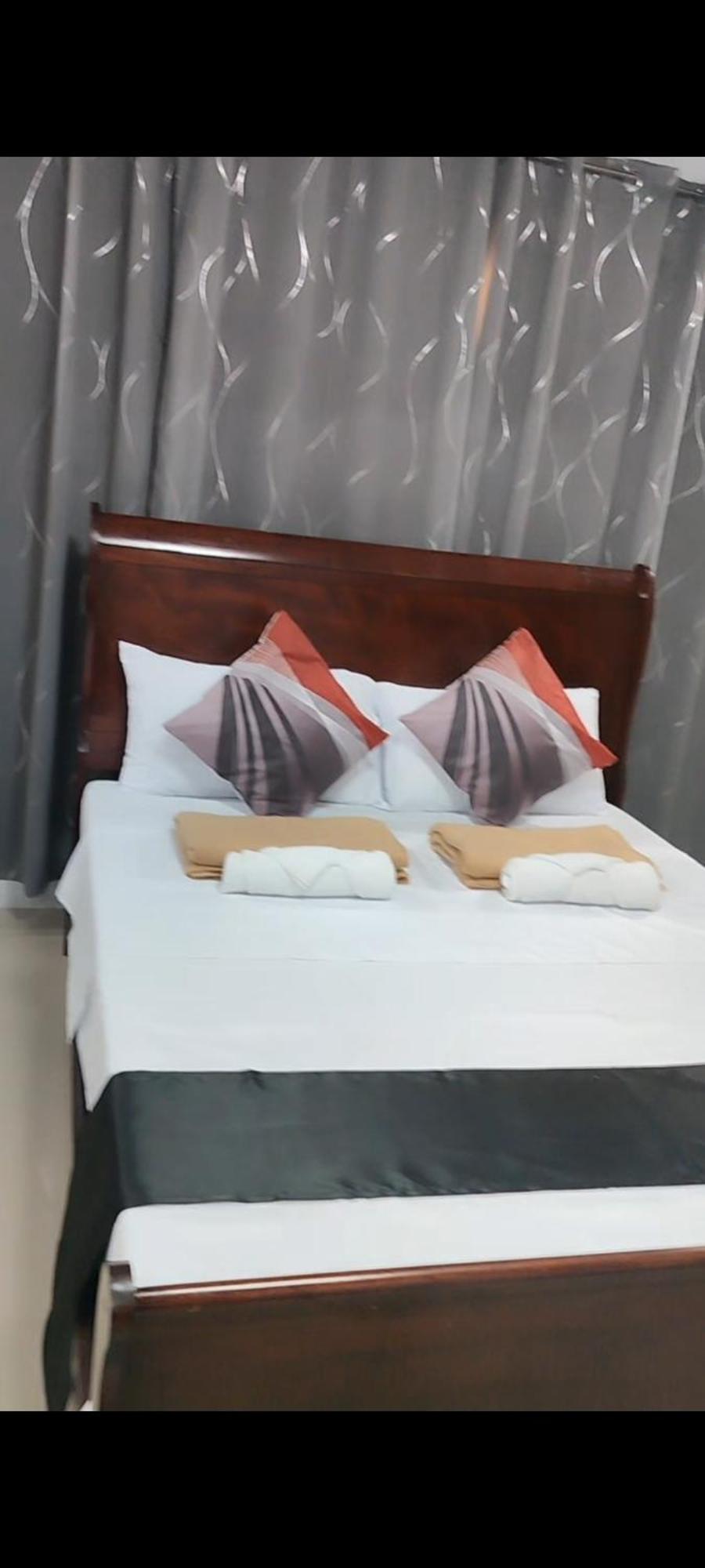 Pacifico'S Hostel Barili Kültér fotó