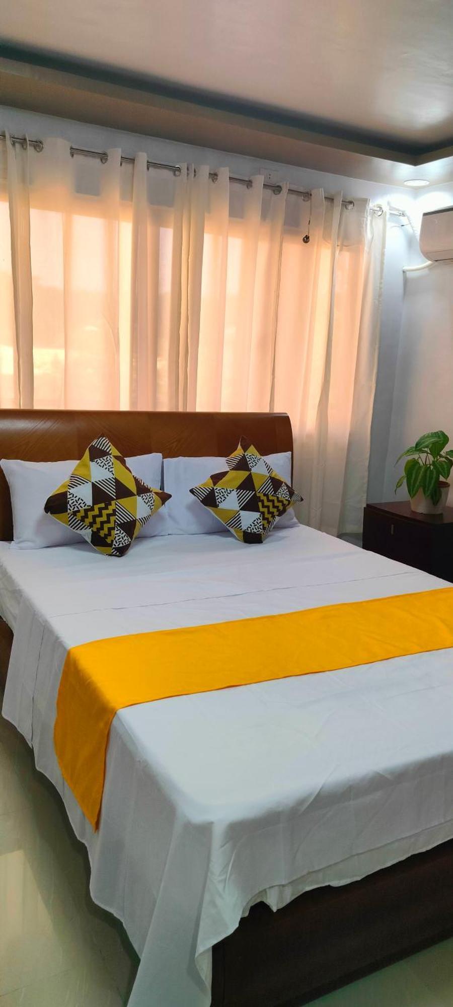 Pacifico'S Hostel Barili Kültér fotó