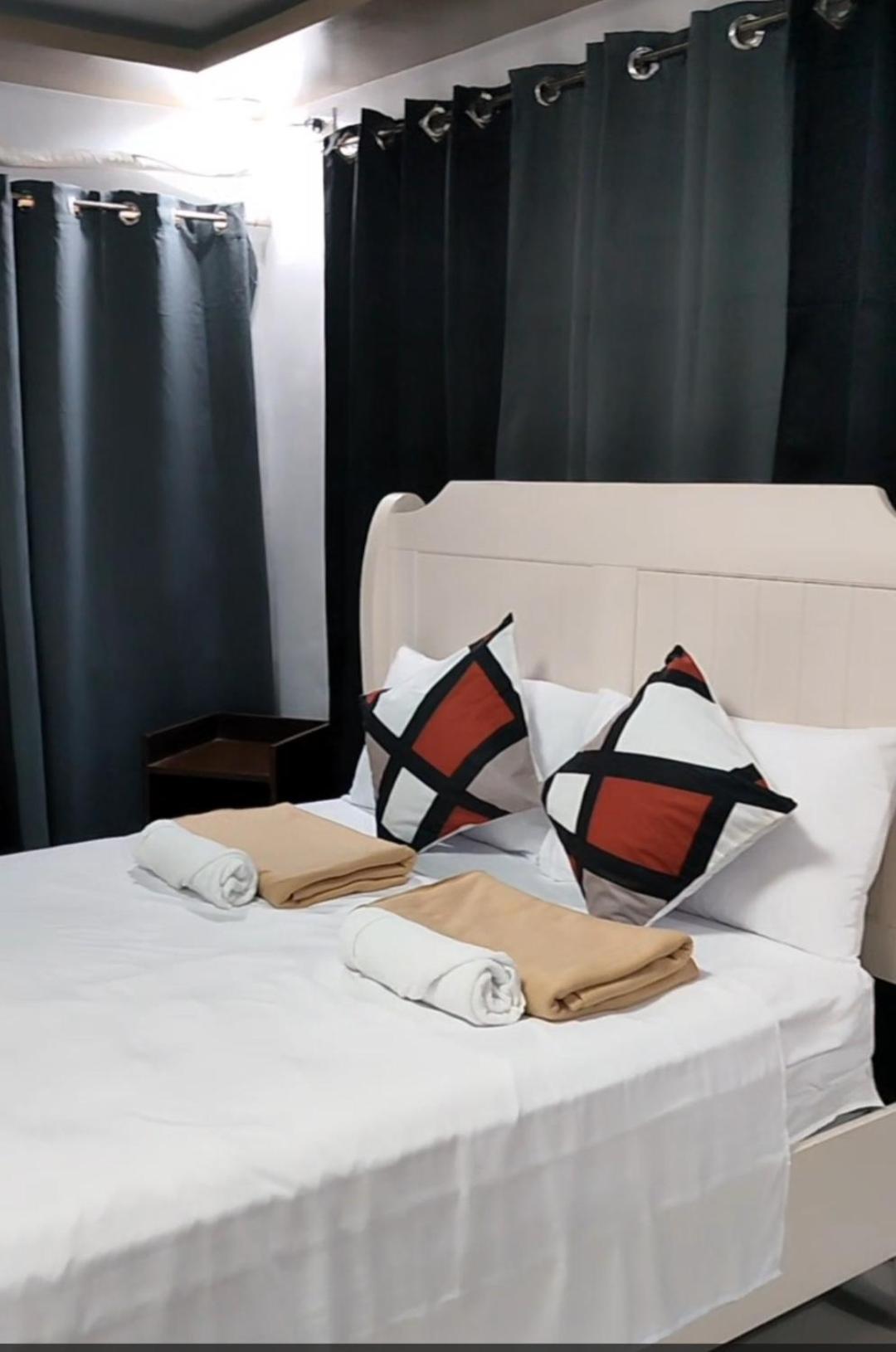 Pacifico'S Hostel Barili Kültér fotó